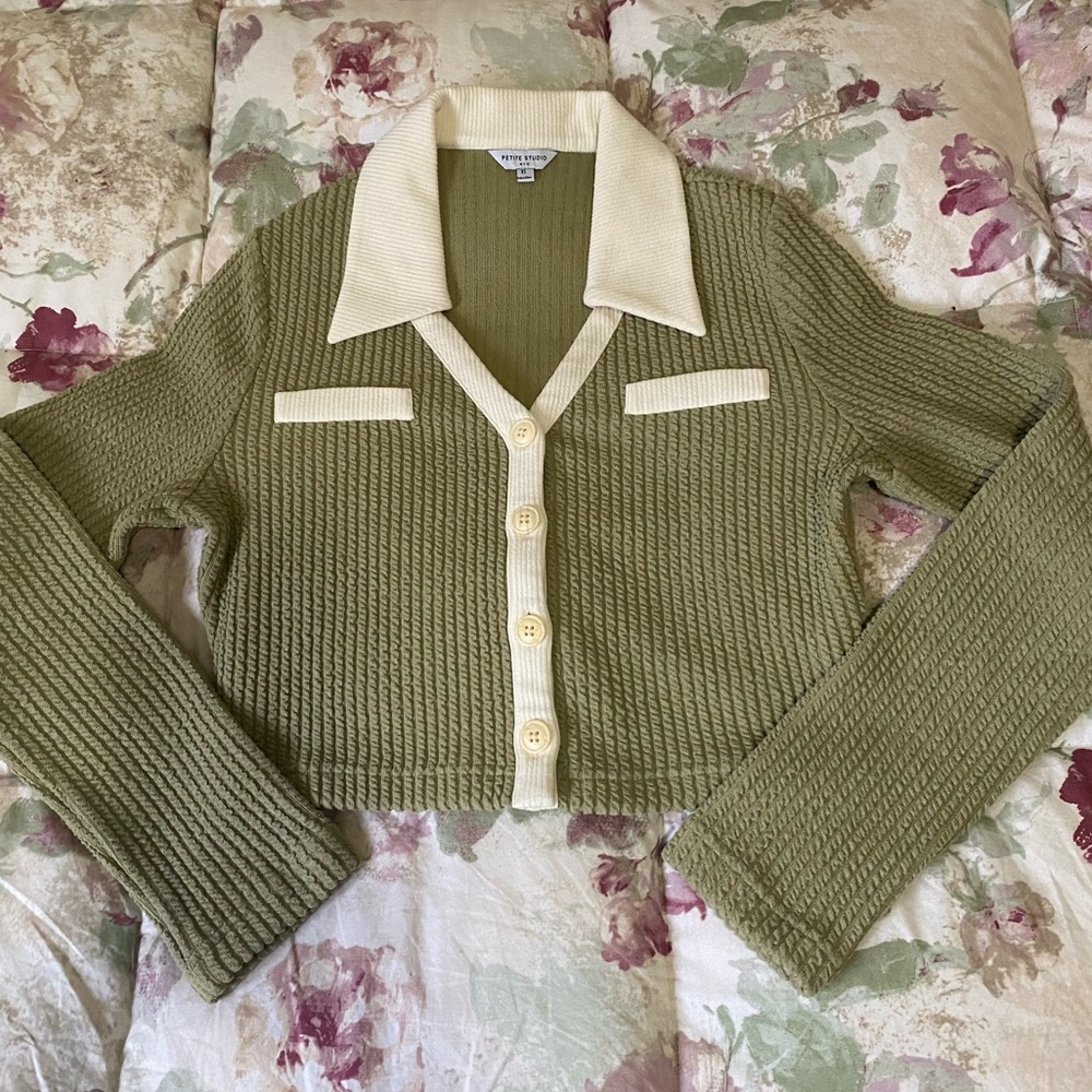 NEW W/O TAGS Petite Studio XS Monroe Cardigan Sage